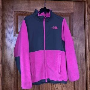NEW CONDITION THE NORTH FACE JACKET
